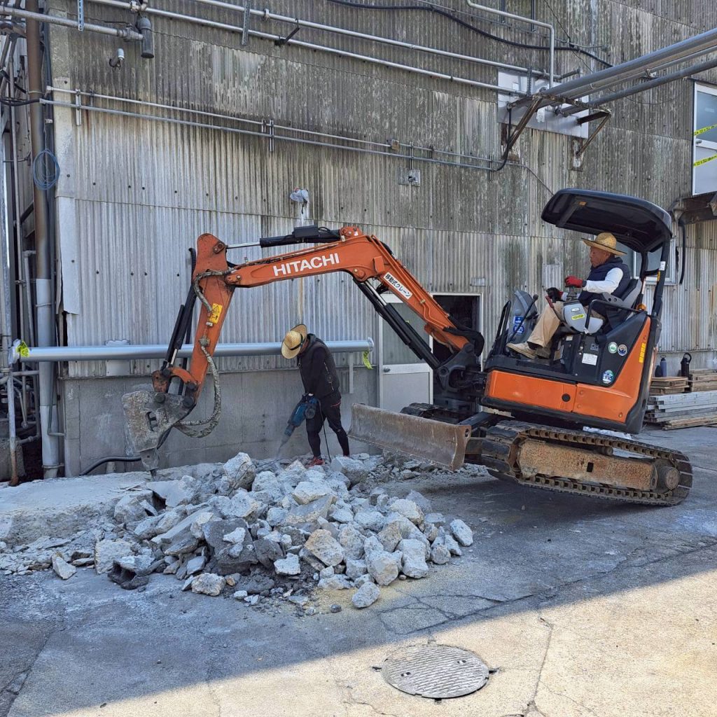 枚方市　タンク設置基礎工事